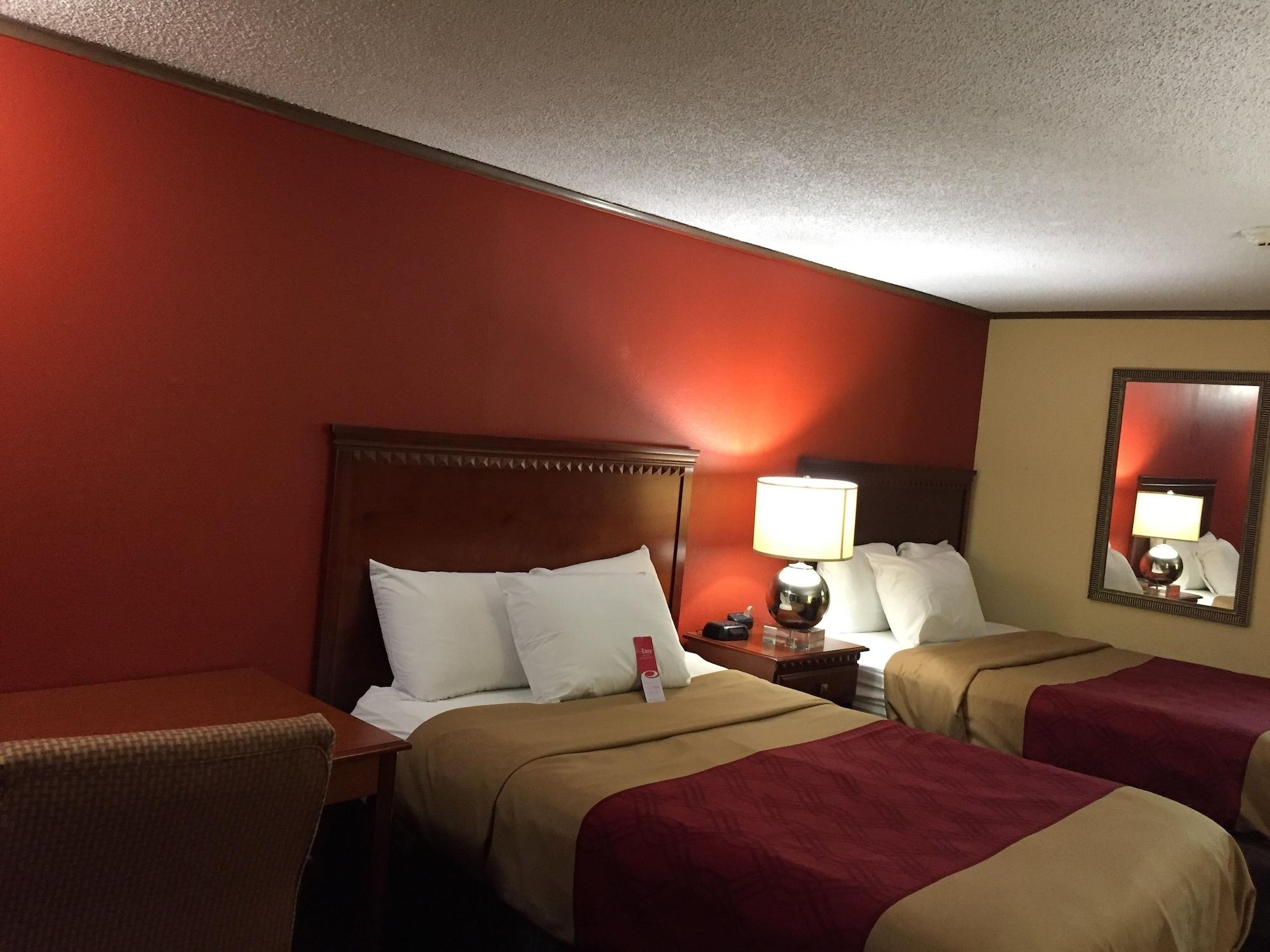 Econo Lodge Norwalk Luaran gambar
